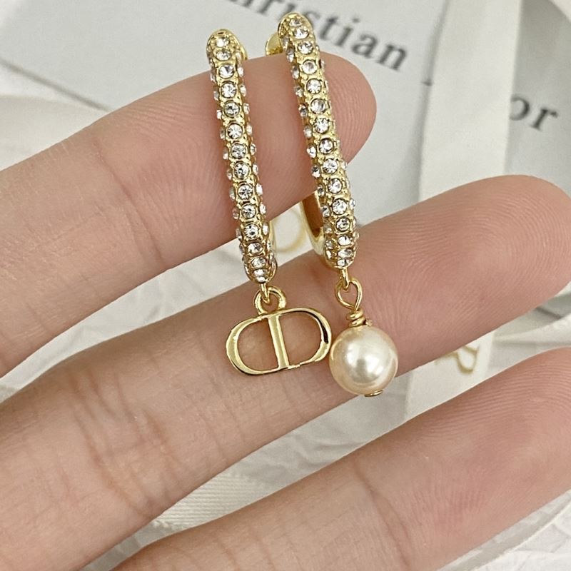 chr1st1an D10r earrings